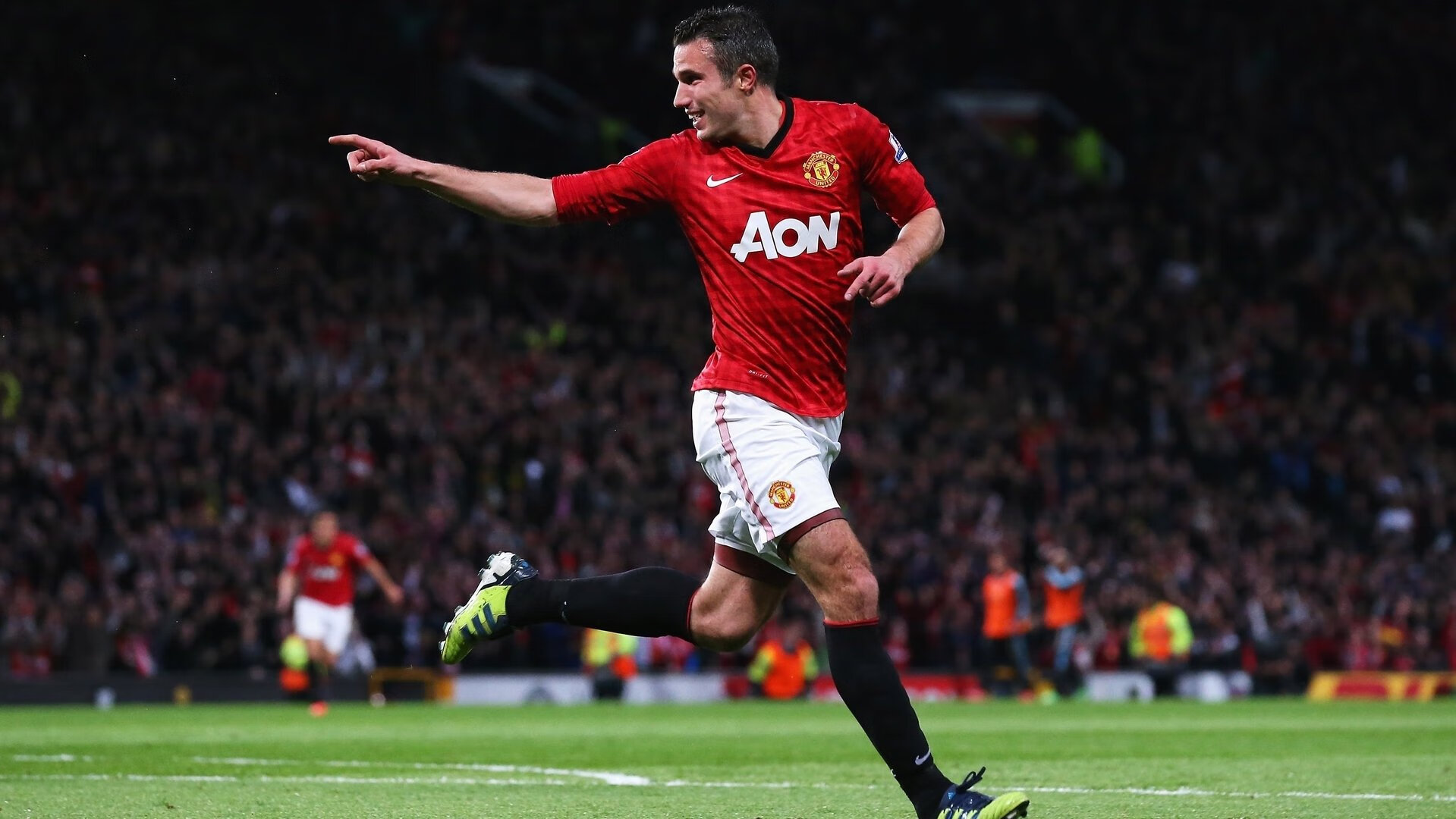 九游登录中心-“马丁·高尔西的领袖气质与防守技巧，成就美洲狮队未来”